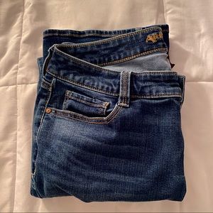 Arizona Curvy Bootcut Jeans: Size 11, Short